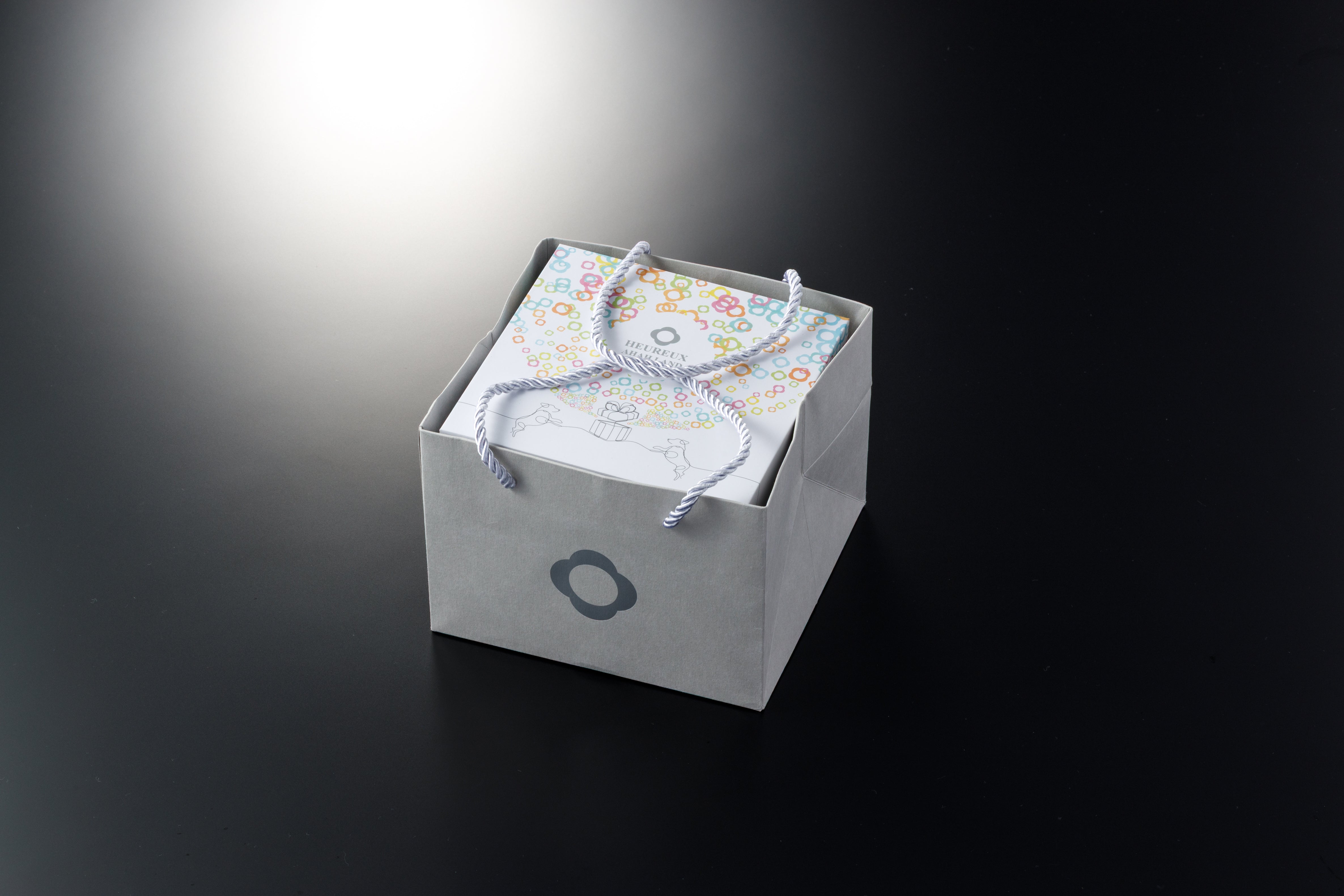 ギフト】インテリアのように飾って楽しめる、ラグジュアリー漂う天然